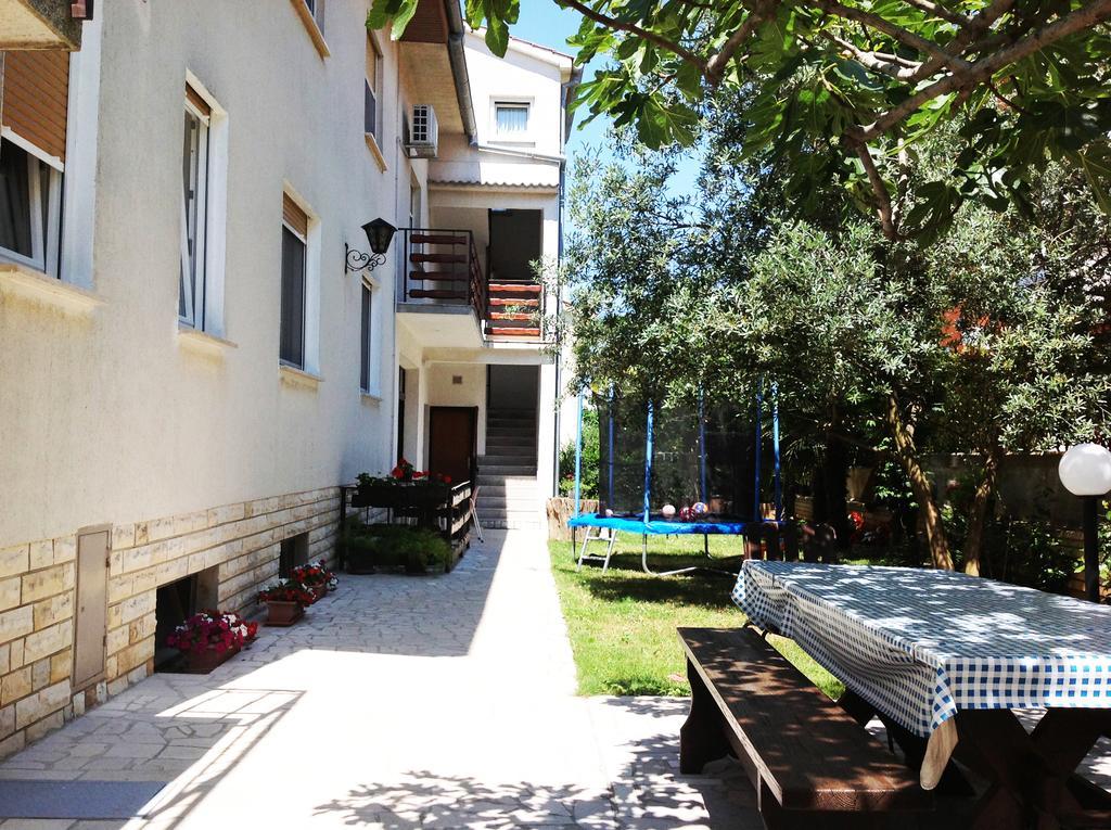 Apartment Medolino Esterno foto